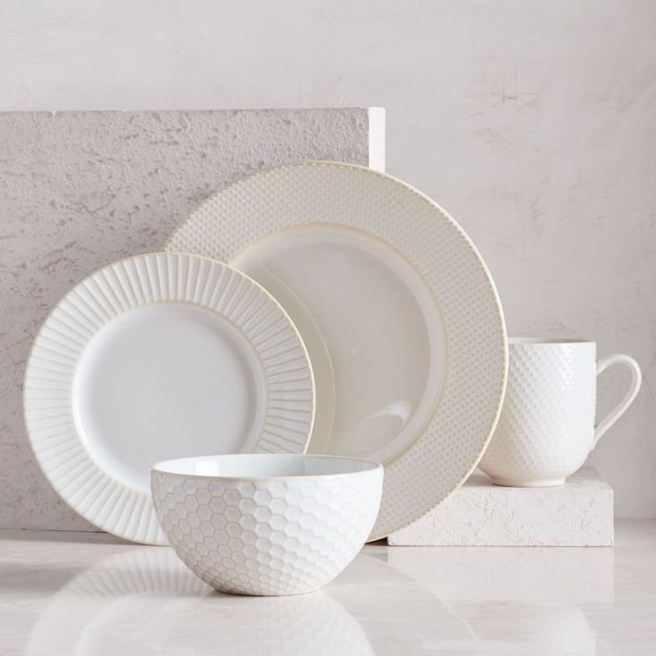 Textured Dinnerware Set White